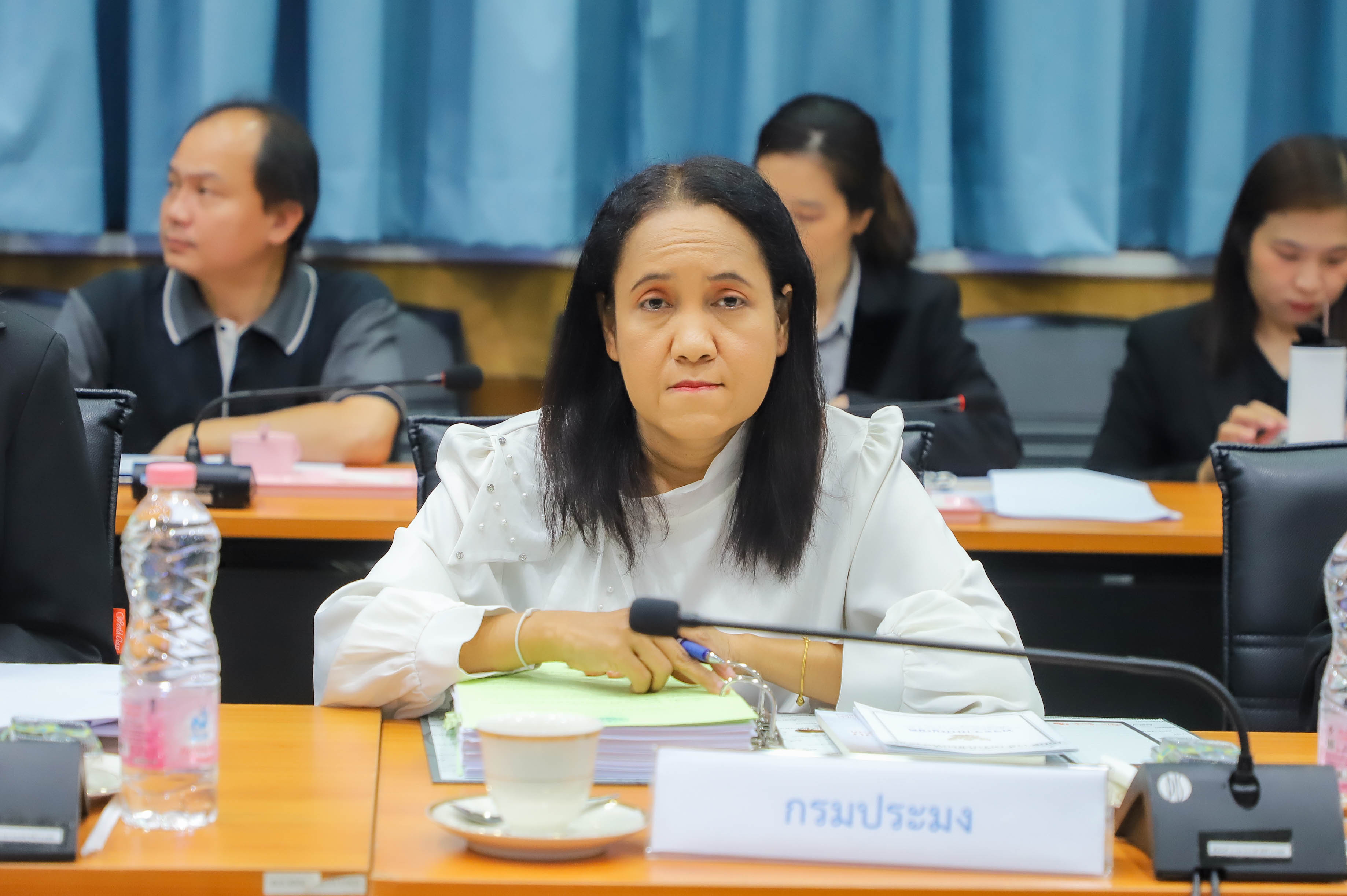 title - อกก.คง. เคาะ! ก่อสร้างสระเก็บน้ำ พัฒนาแหล่งน้ำและระบบกระจายน้ำ ไฟเขียว! หลักเกณฑ์การอนุมัติลดหรืองดเก็บดอกเบี้ย พร้อมเสนอ คปก. อนุมัติก่อสร้างระบบไฟฟ้าในแปลงที่ดิน